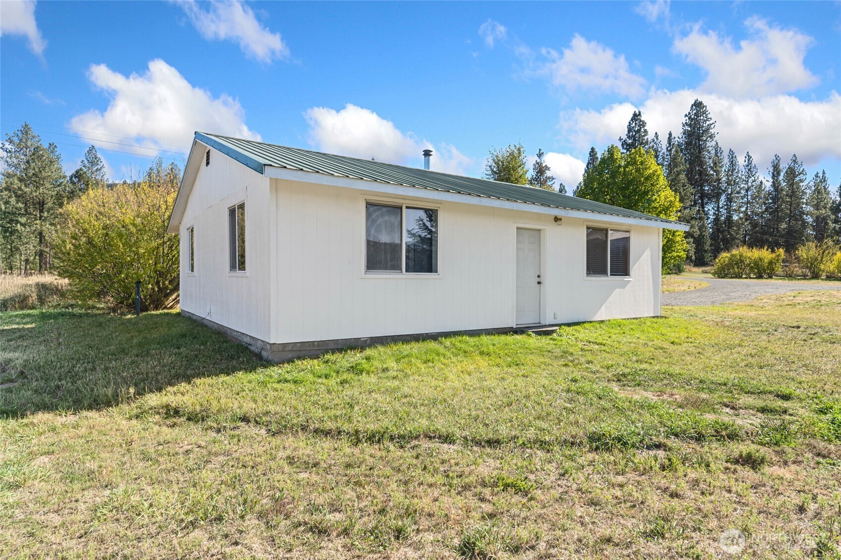 1028 Old Highway 12 Mile Road Property Photo 17