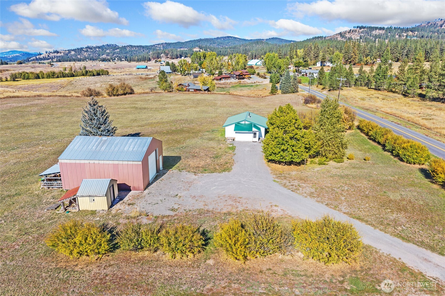 1028 Old Highway 12 Mile Road Property Photo 24
