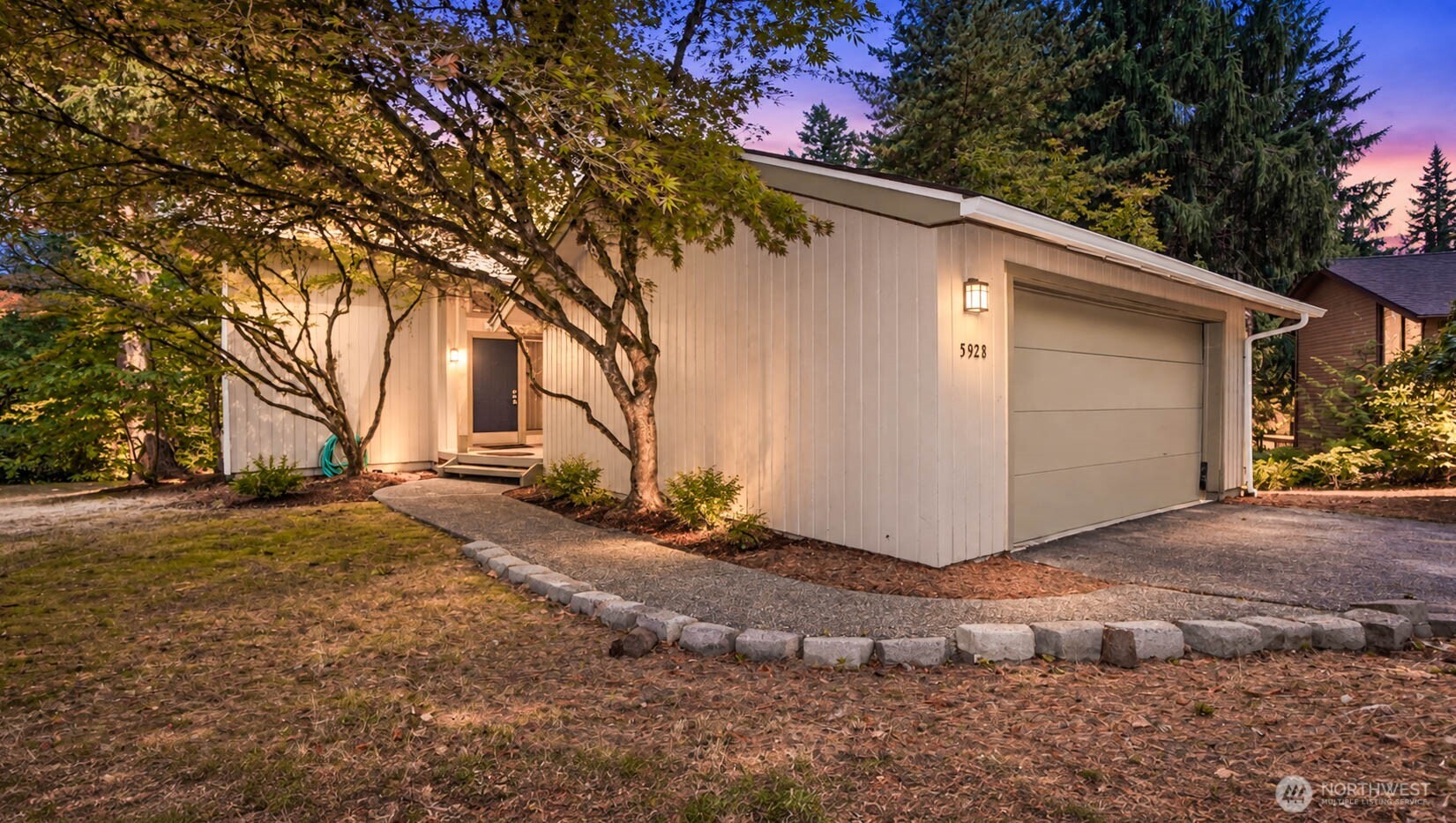 5928 160th Court Property Photo 1