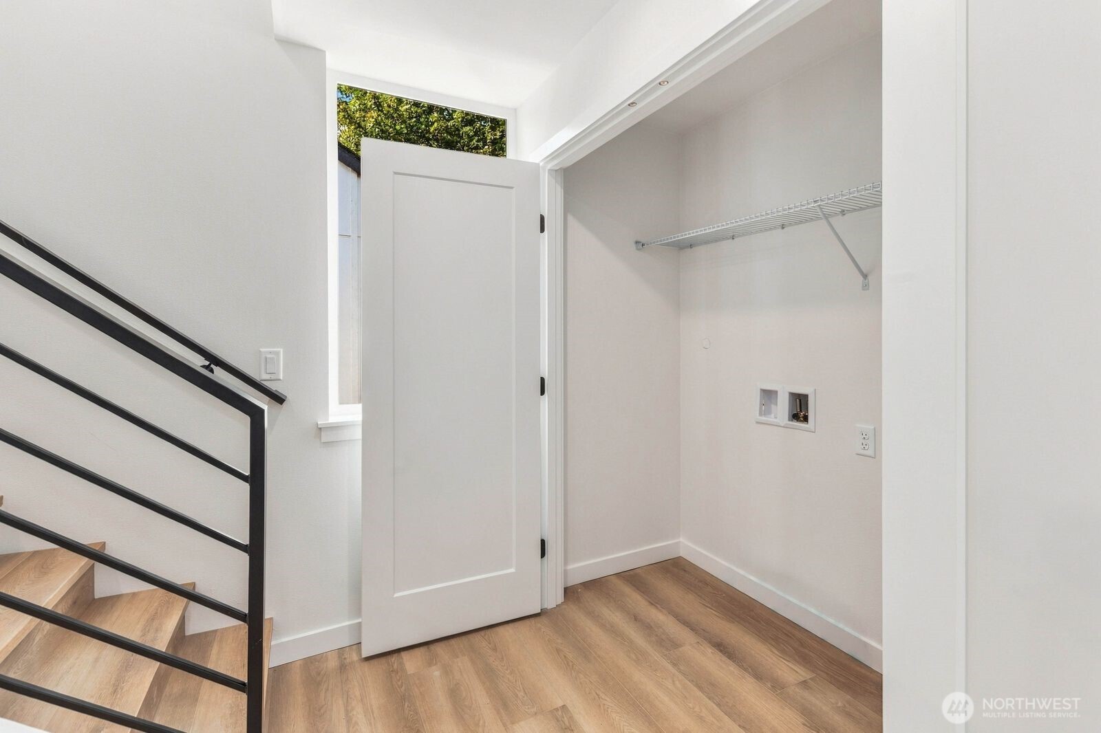 806 B S Rose Street Property Photo 13