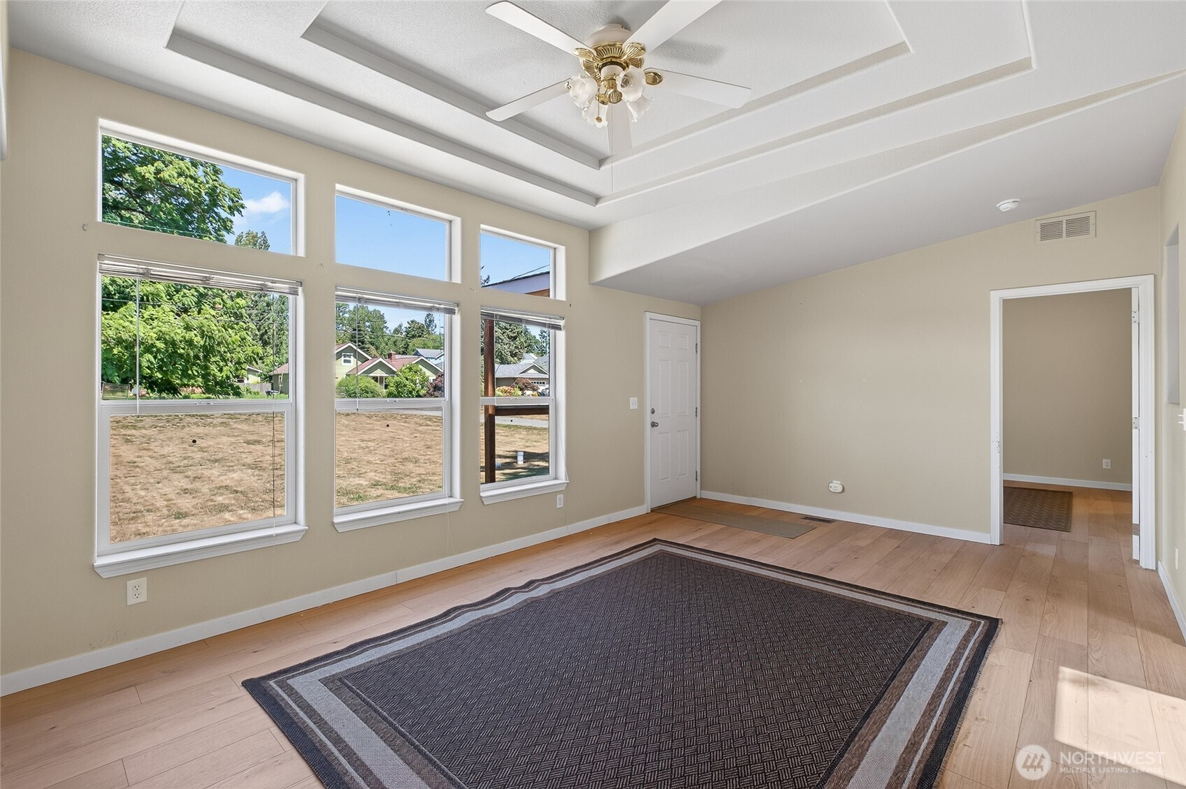 3015 Birchwood Avenue Property Photo 7