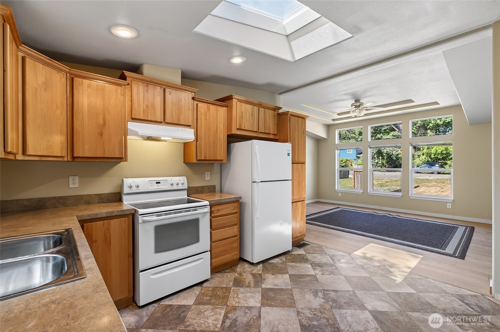 3015 Birchwood Avenue Property Photo 10