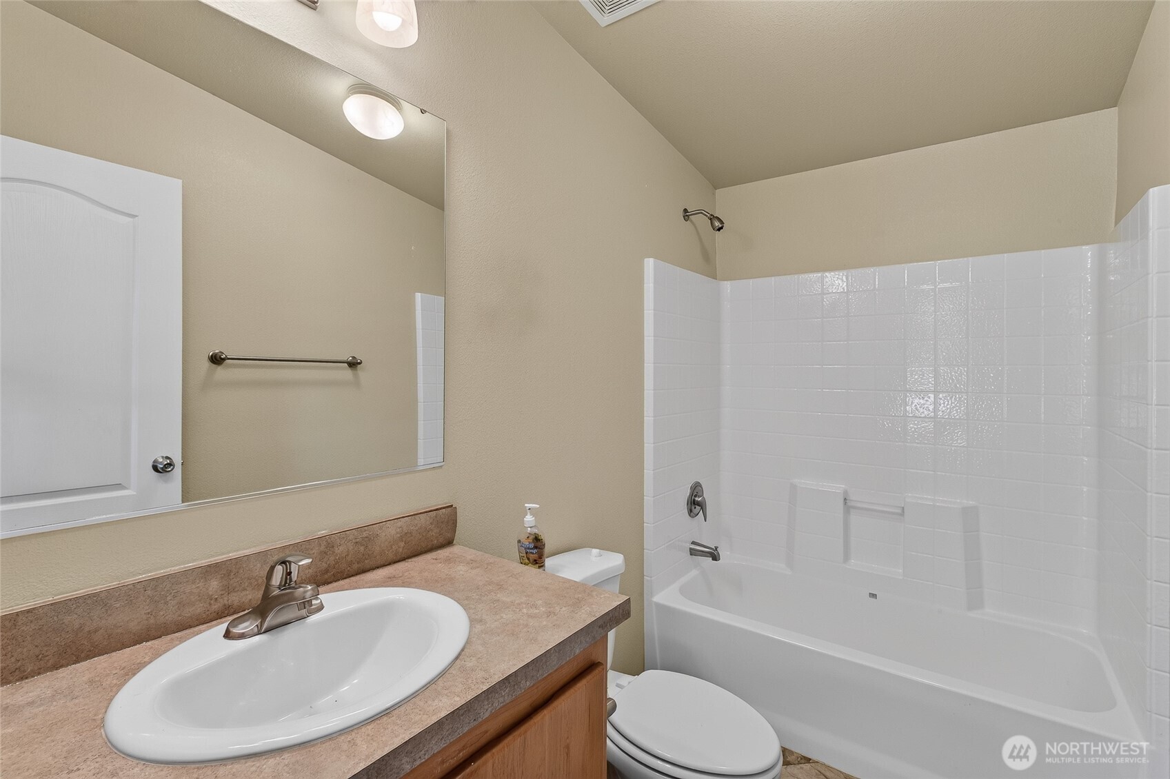 3015 Birchwood Avenue Property Photo 15