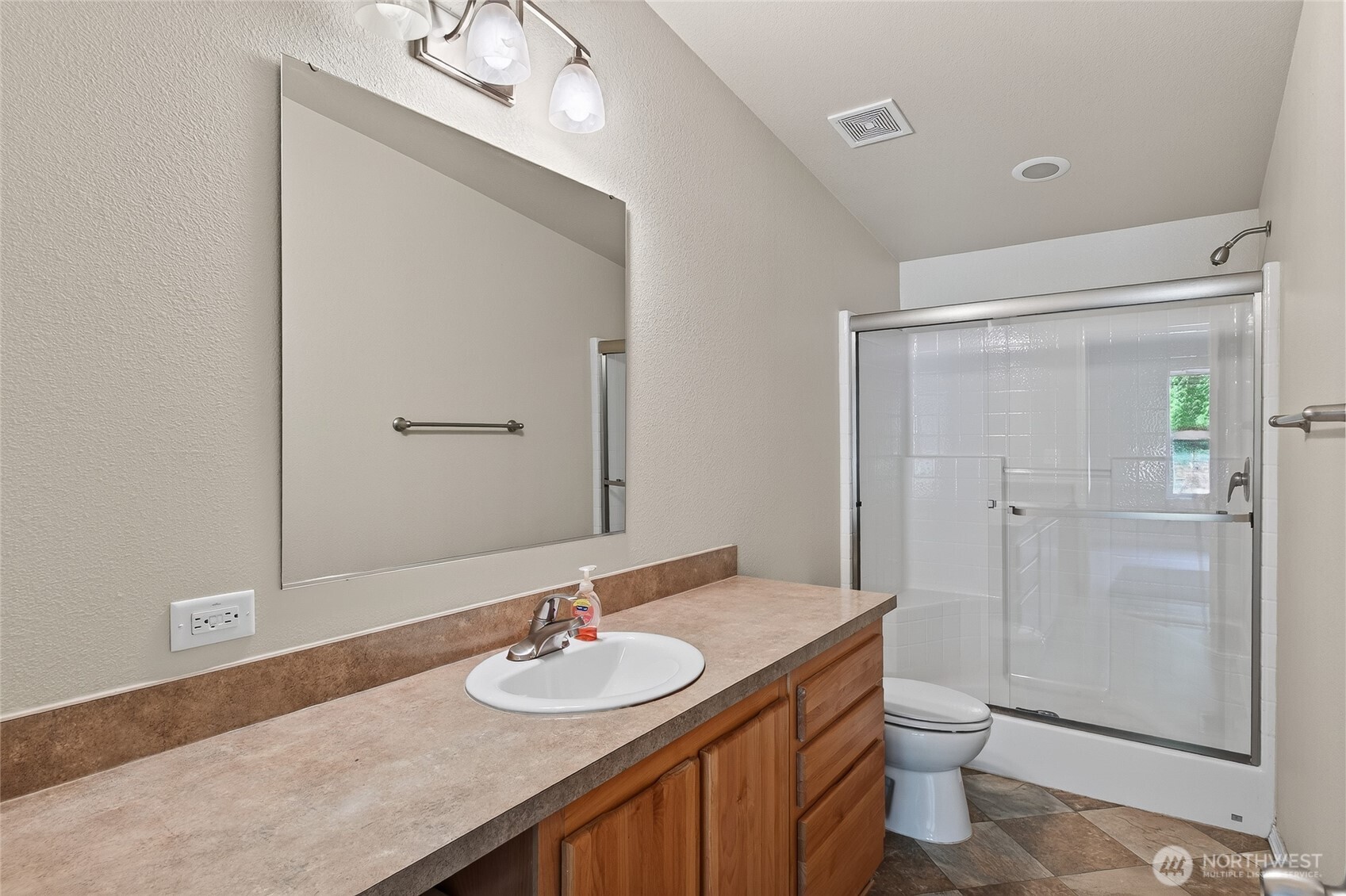 3015 Birchwood Avenue Property Photo 19