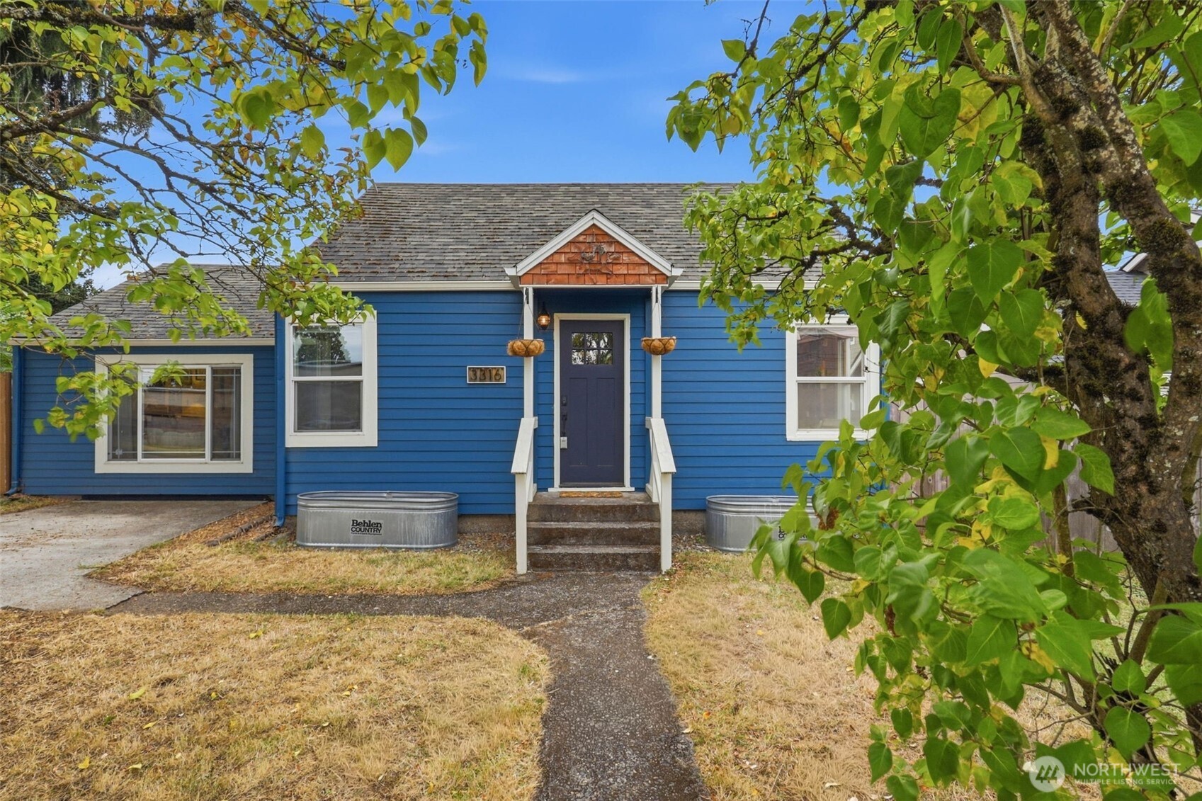 3316 Y Street Property Photo 1