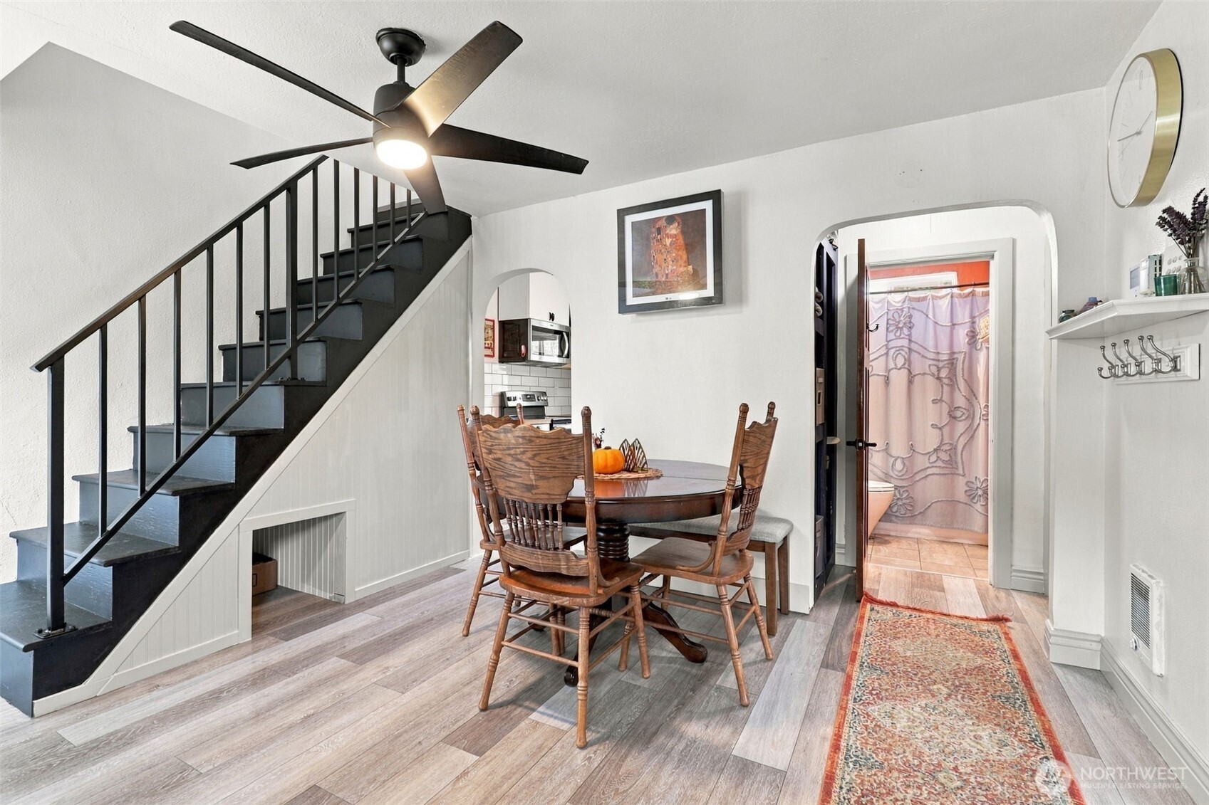 3316 Y Street Property Photo 4