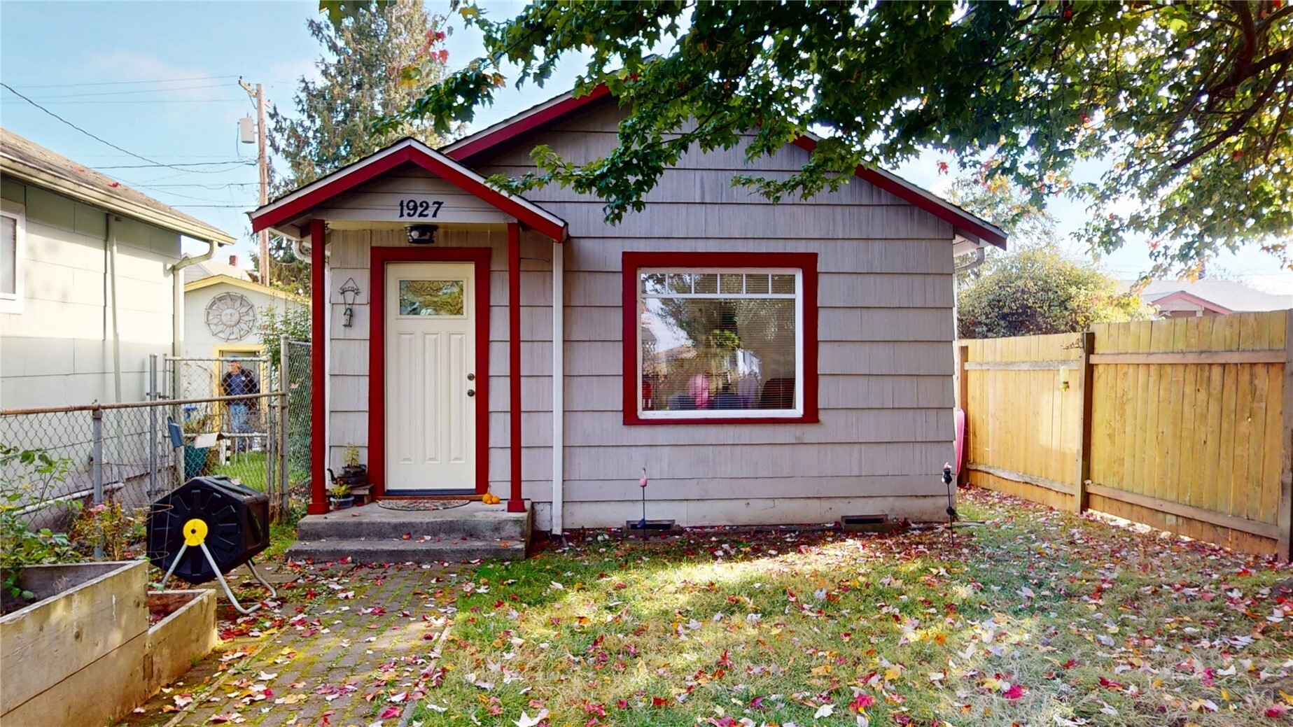 1927 Wetmore Avenue Property Photo 1