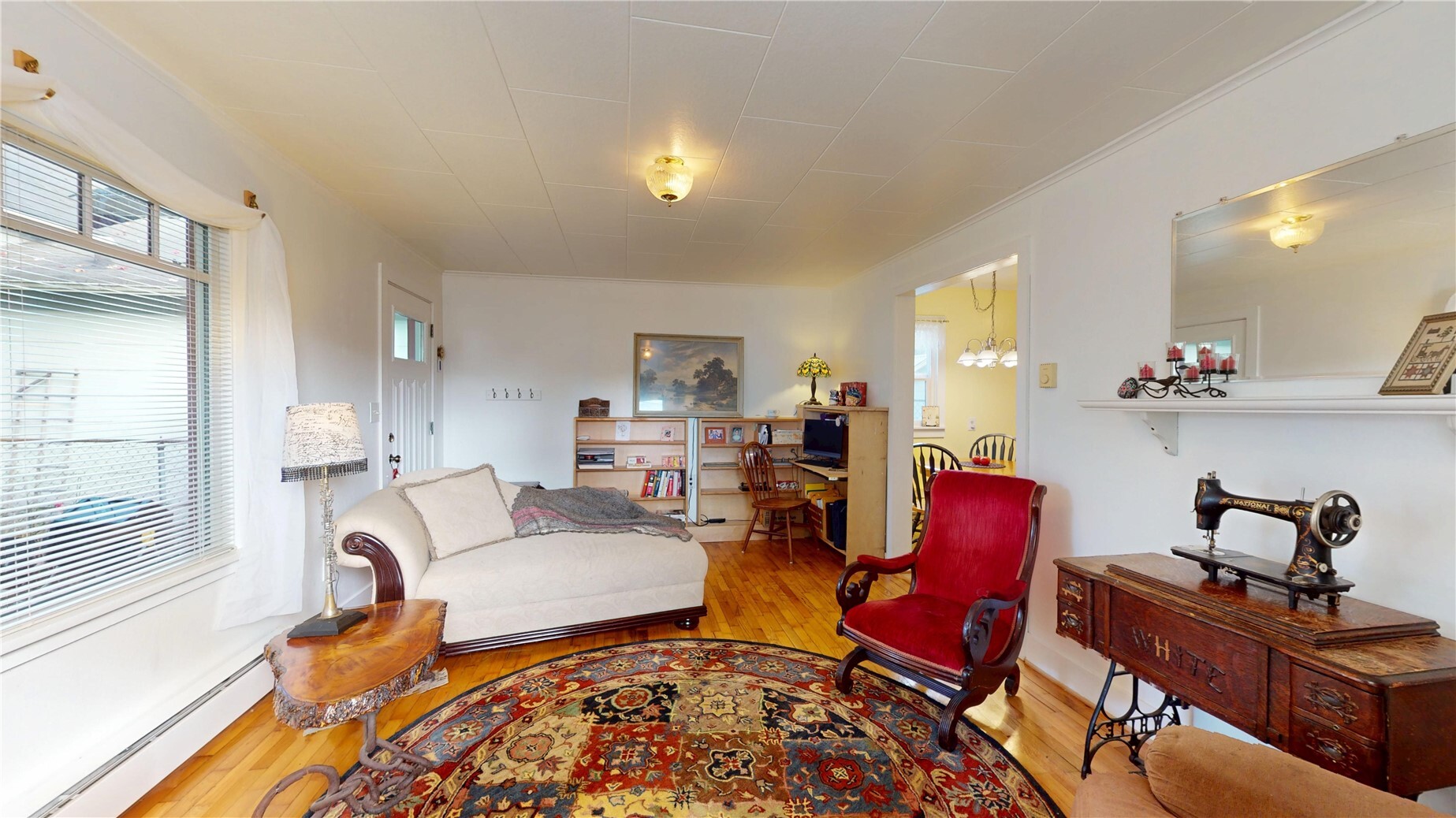 1927 Wetmore Avenue Property Photo 4