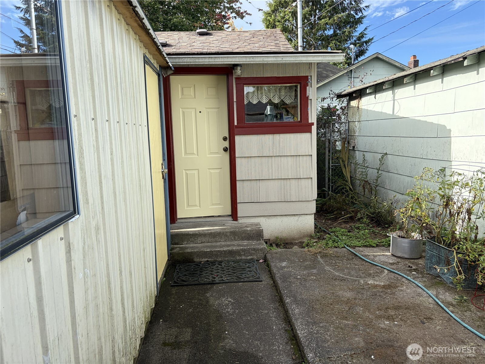 1927 Wetmore Avenue Property Photo 24