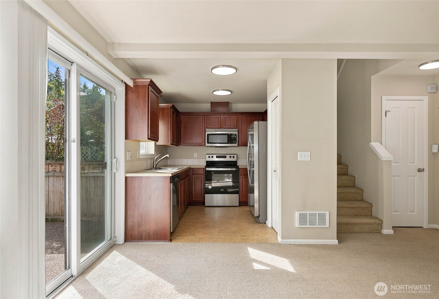 4426 Roxanna Loop Property Photo 12