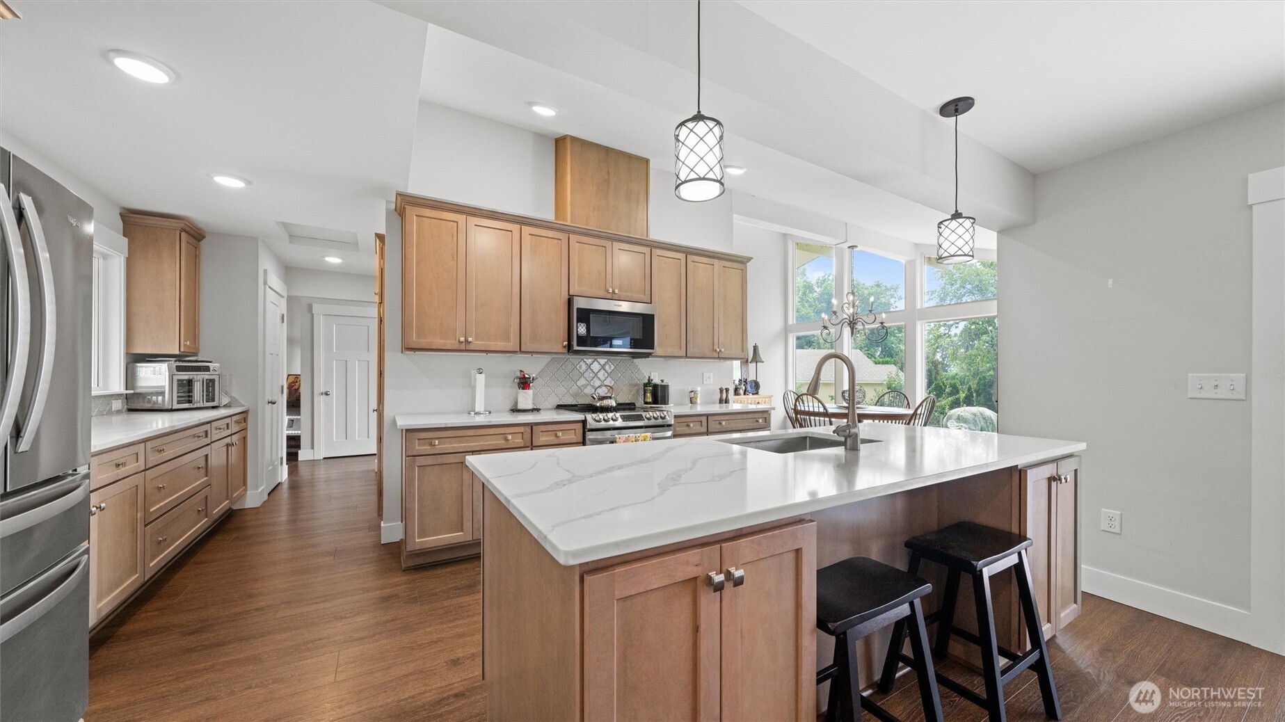 4706 Snowmountain Road Property Photo 17