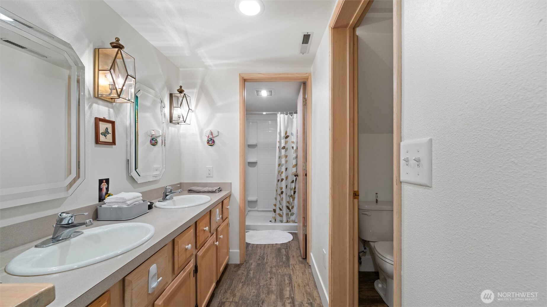 4706 Snowmountain Road Property Photo 22