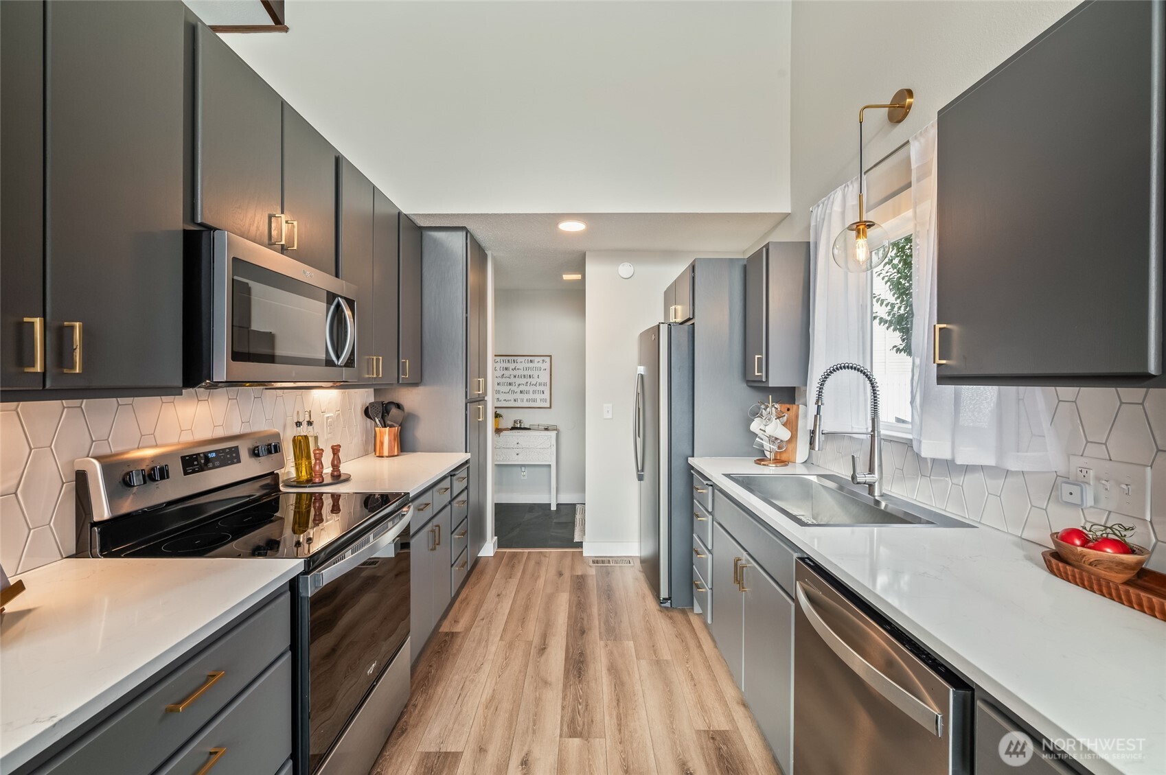 10 S Cove Avenue 1a Property Photo 10