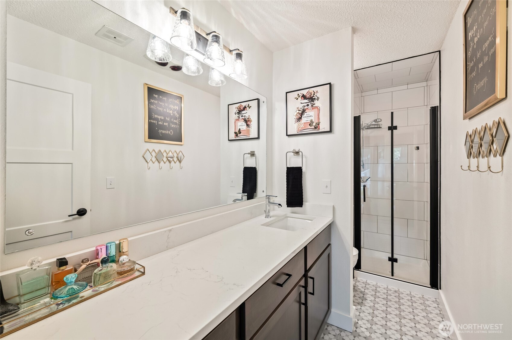 10 S Cove Avenue 1a Property Photo 27