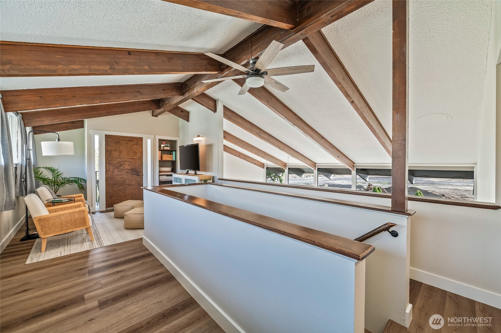 10 S Cove Avenue 1a Property Photo 30