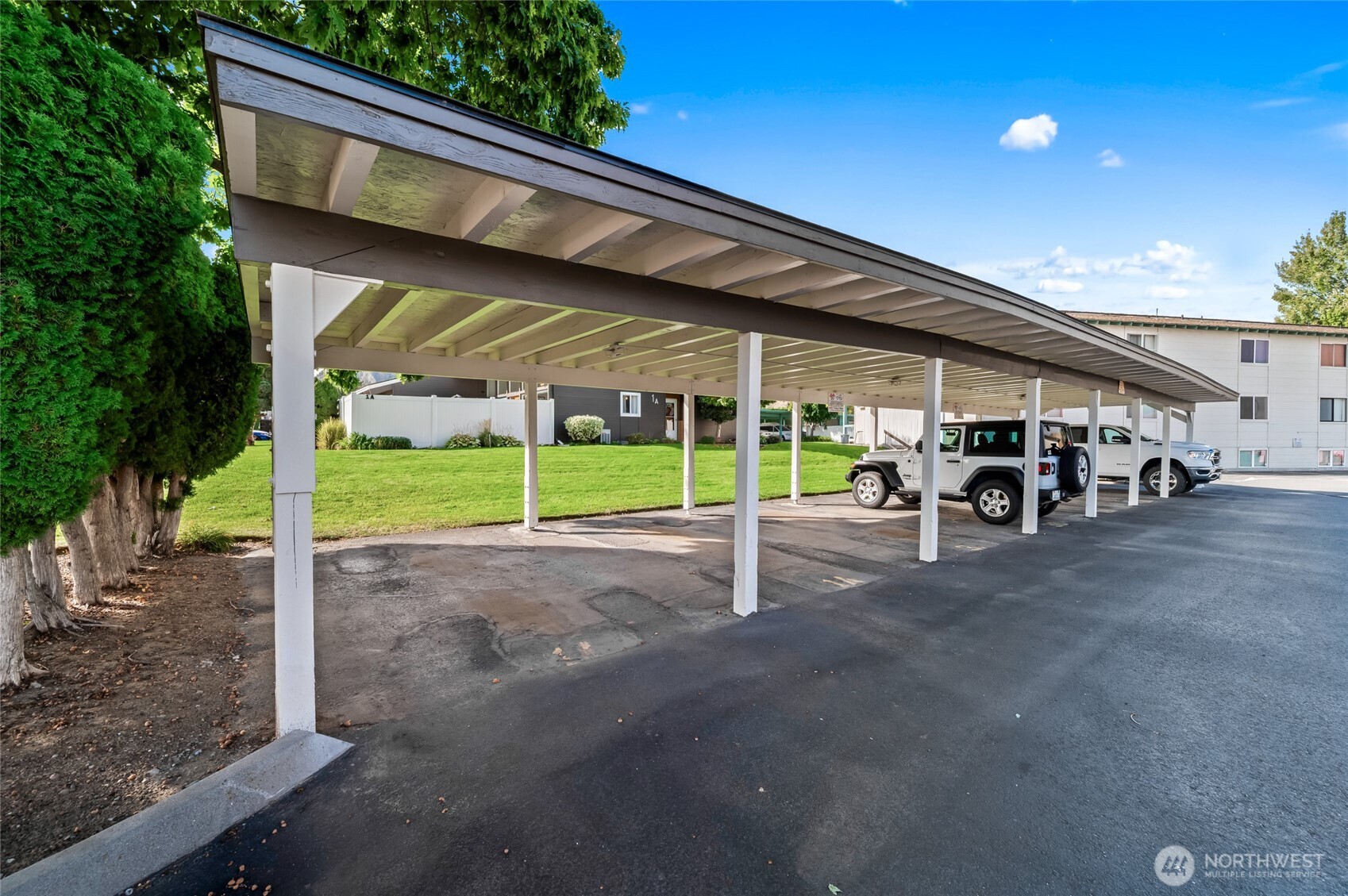 10 S Cove Avenue 1a Property Photo 37