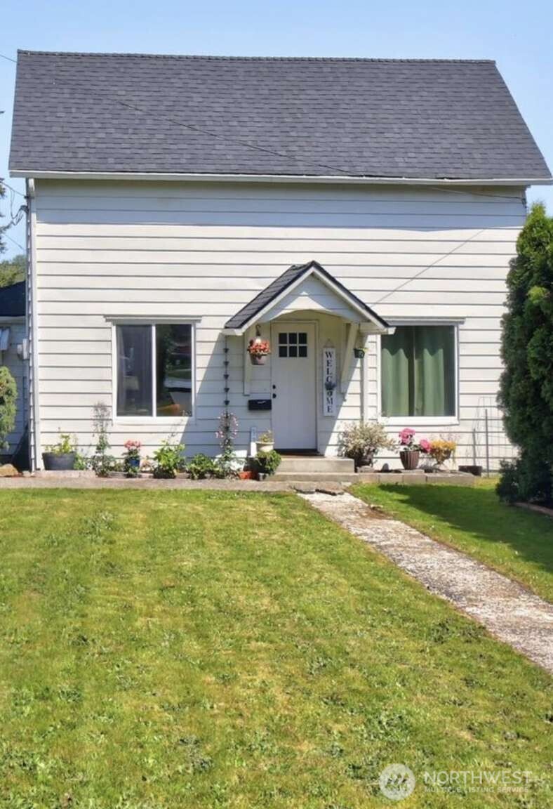 931 Mill Avenue Property Photo 8