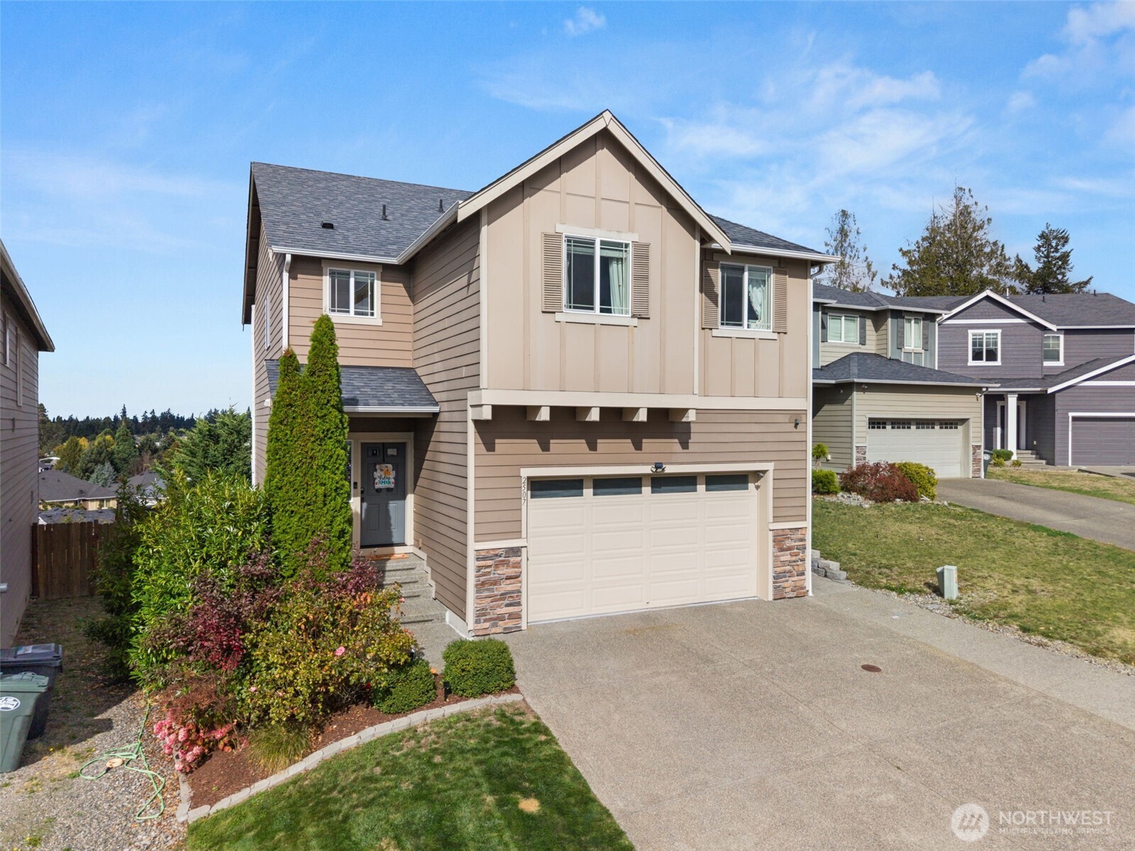 2507 189th Street Ct Property Photo 3