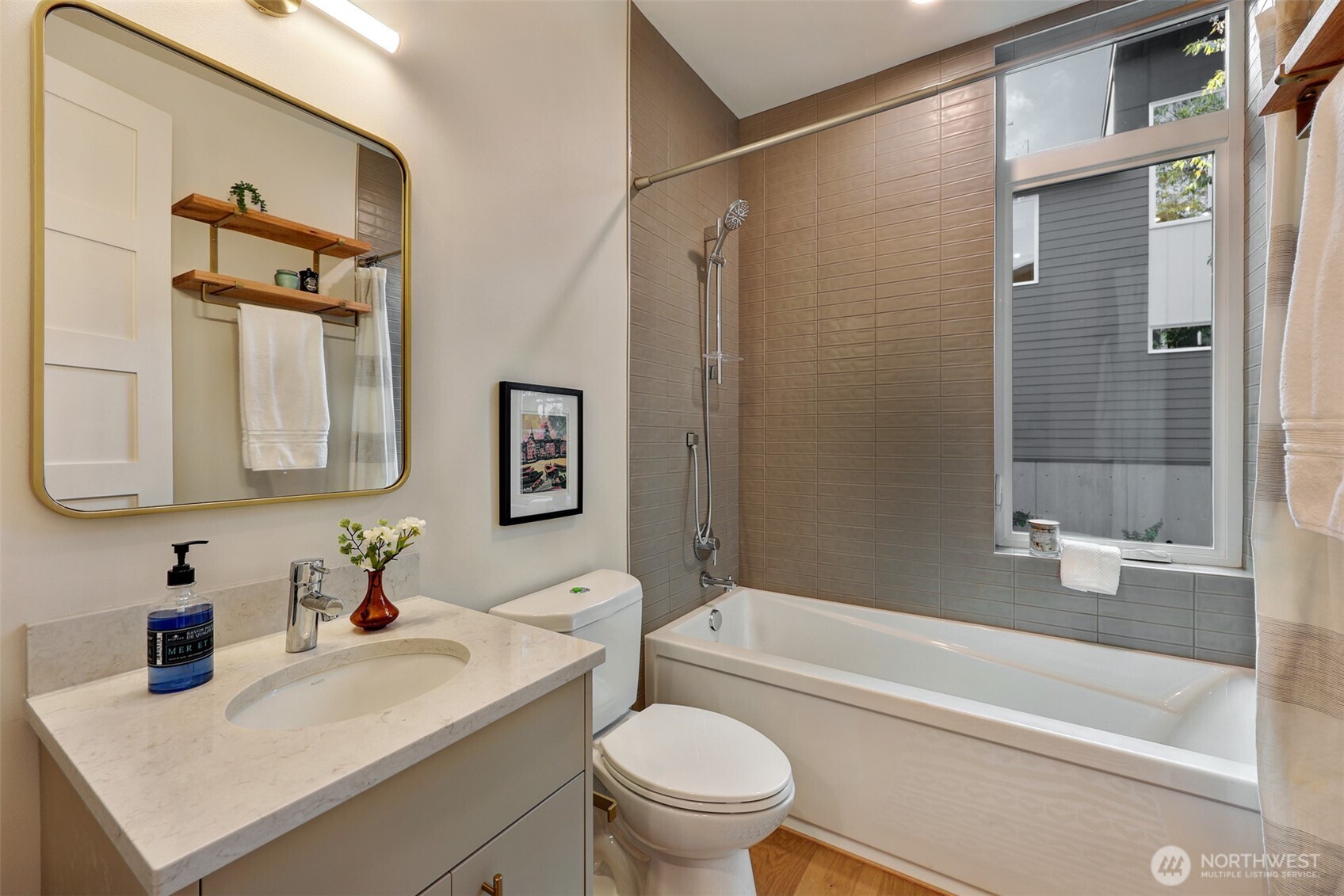 1709 Martin Luther King Jr Way Property Photo 23