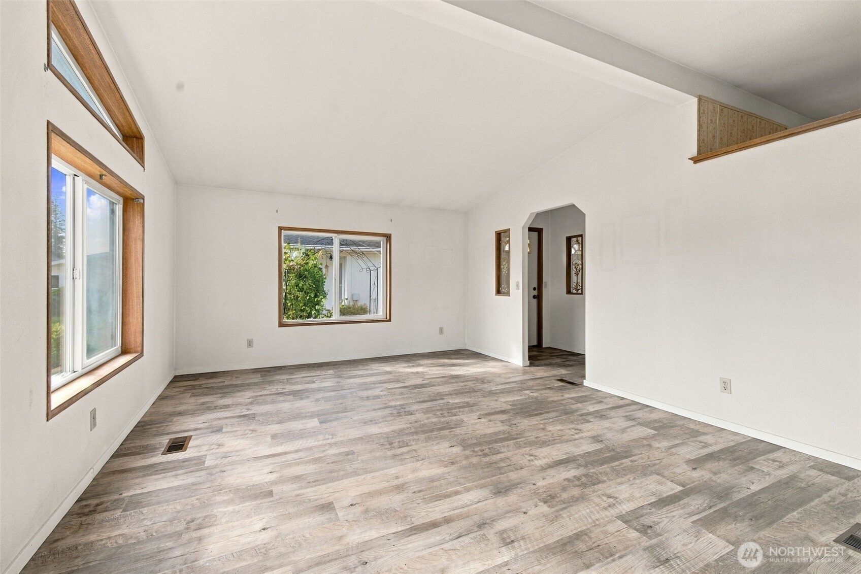 1807 138th Street 128 Property Photo 3