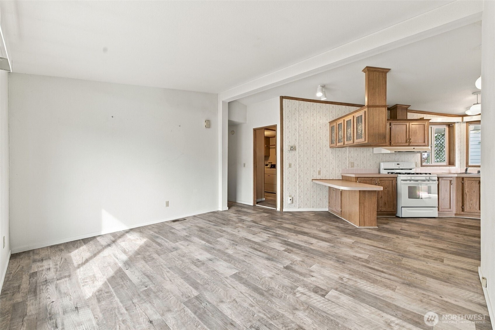 1807 138th Street 128 Property Photo 9