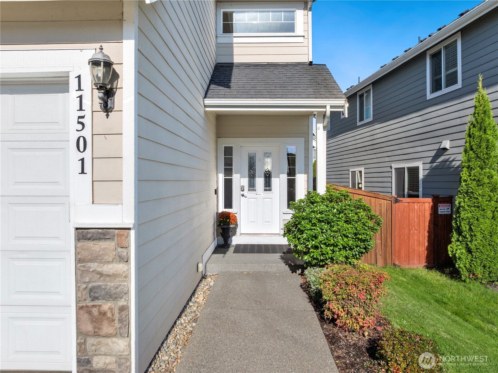 11501 185th Street Property Photo 2