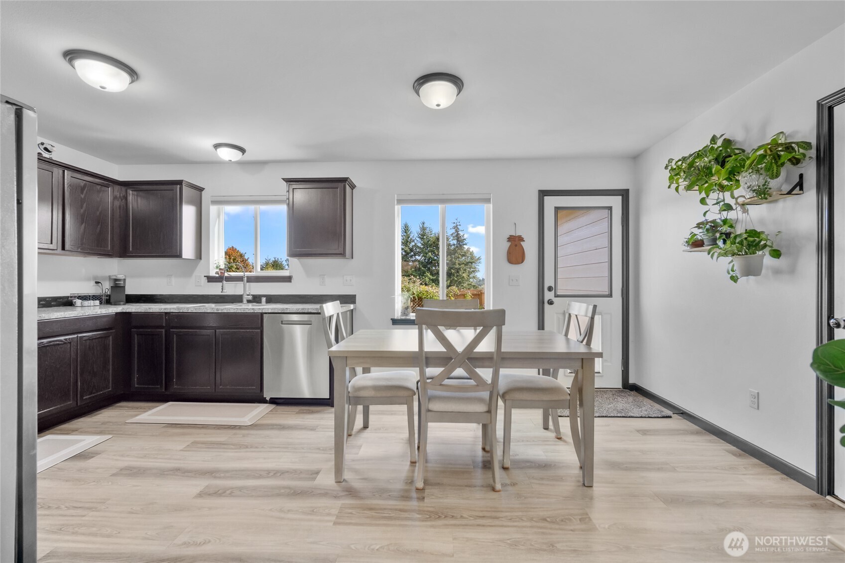 2088 Thornton Street Property Photo 12