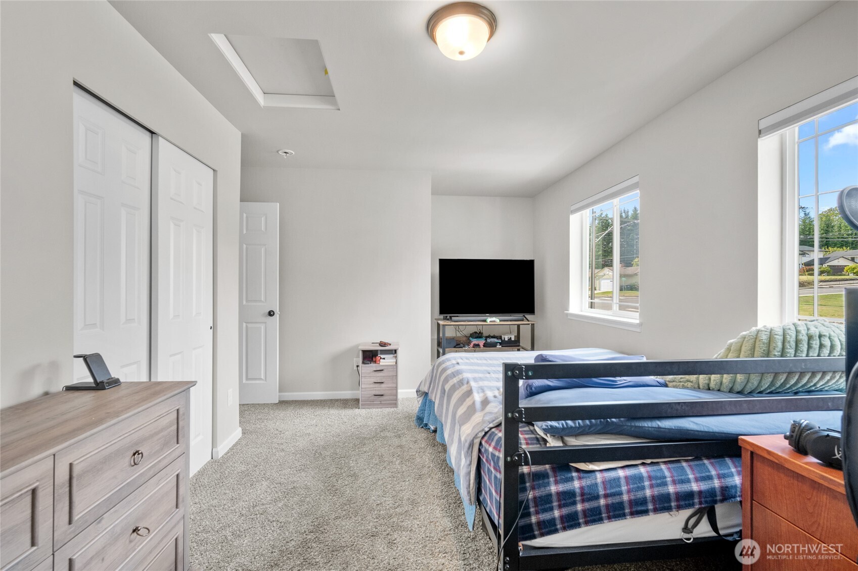 2088 Thornton Street Property Photo 25