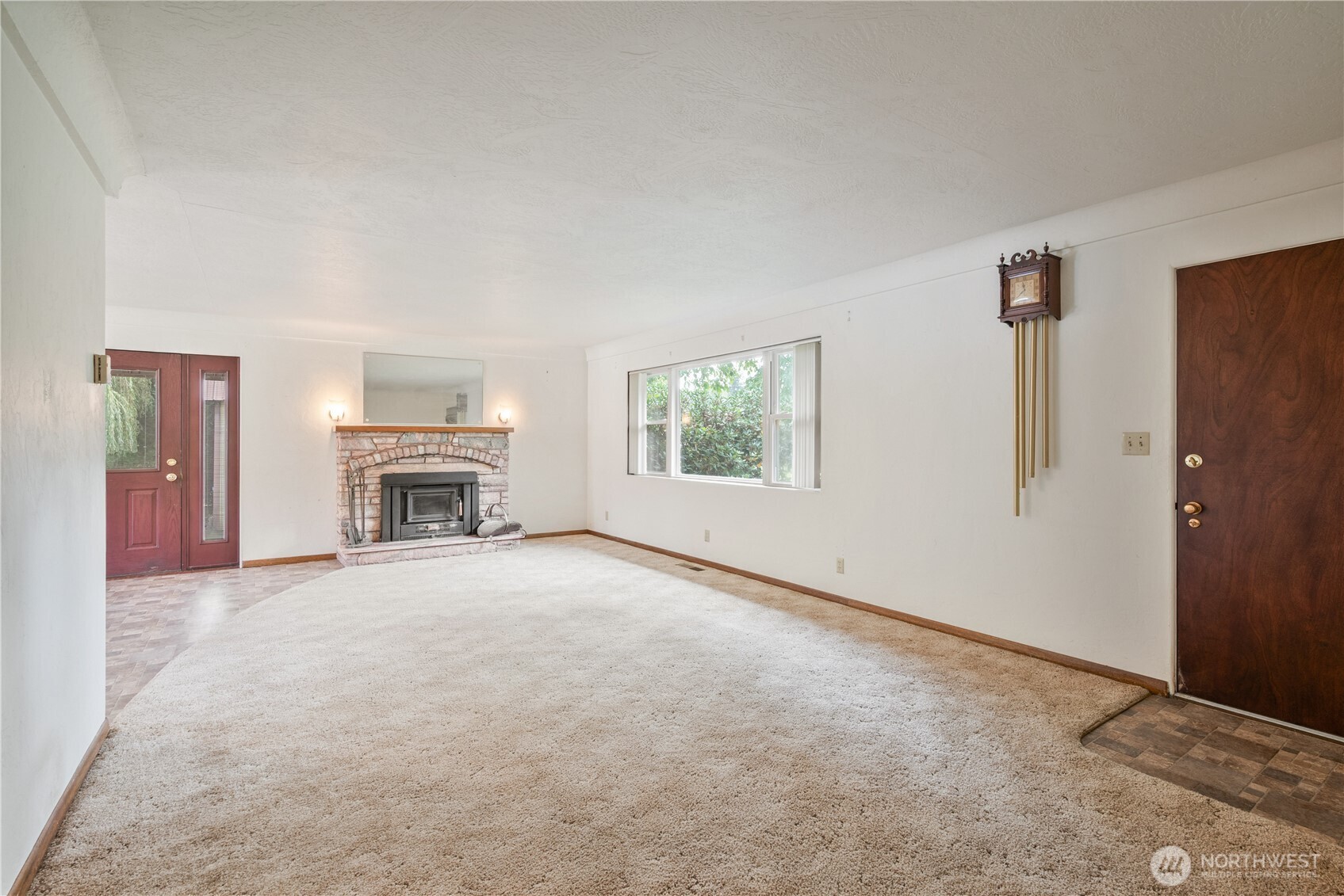 134 Buland Drive Property Photo 6