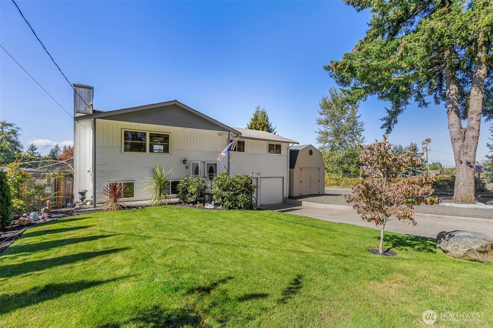 2854 Seiford Avenue Property Photo 4