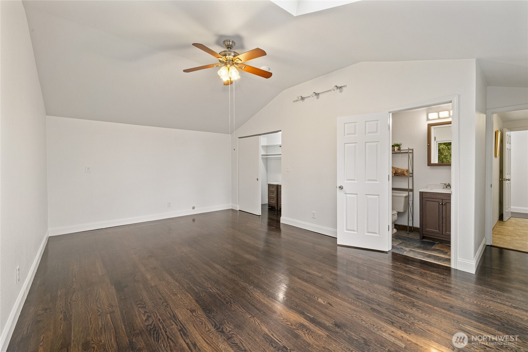 730 Woodland Way Property Photo 14