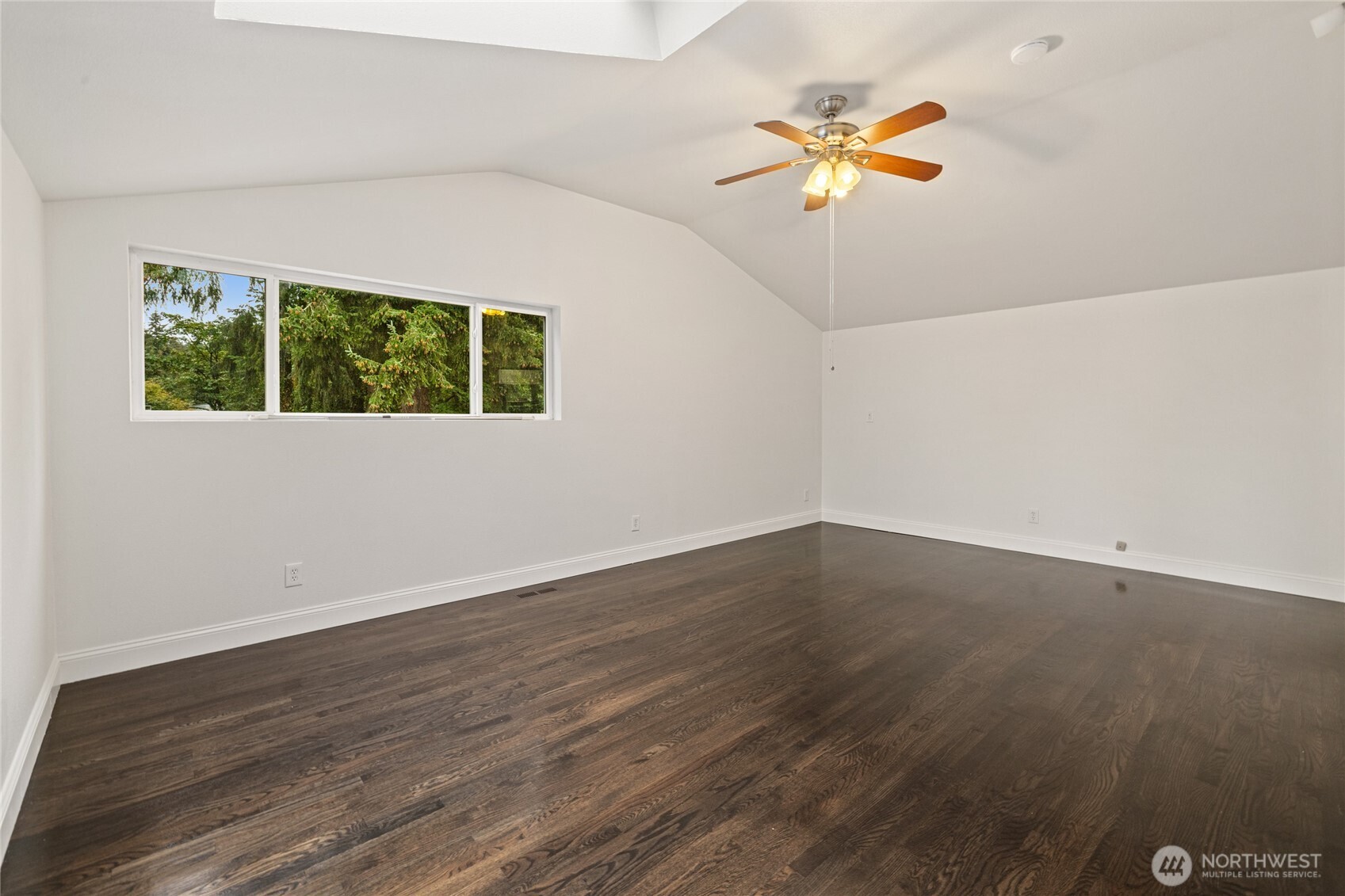 730 Woodland Way Property Photo 17