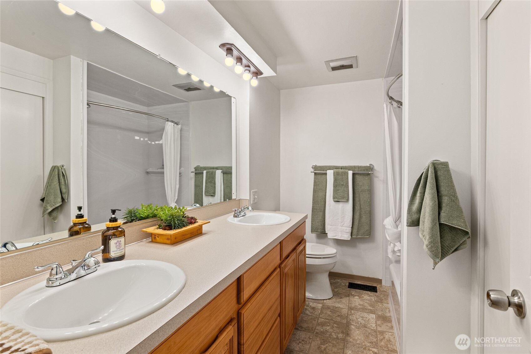 730 Woodland Way Property Photo 19