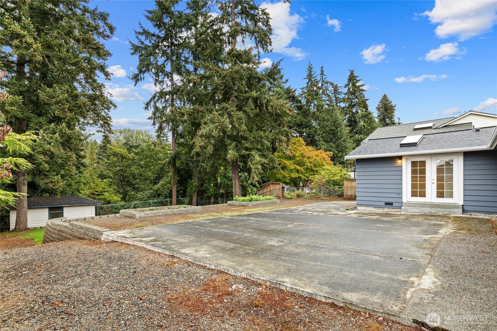 730 Woodland Way Property Photo 23