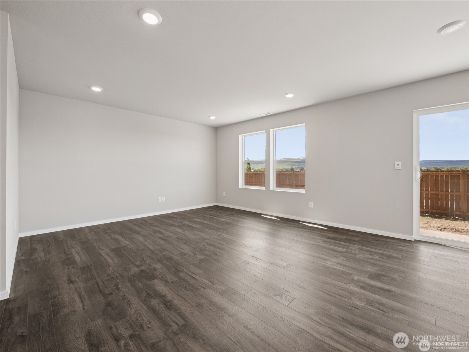 1507 S Mallard #56 Way Property Photo 9