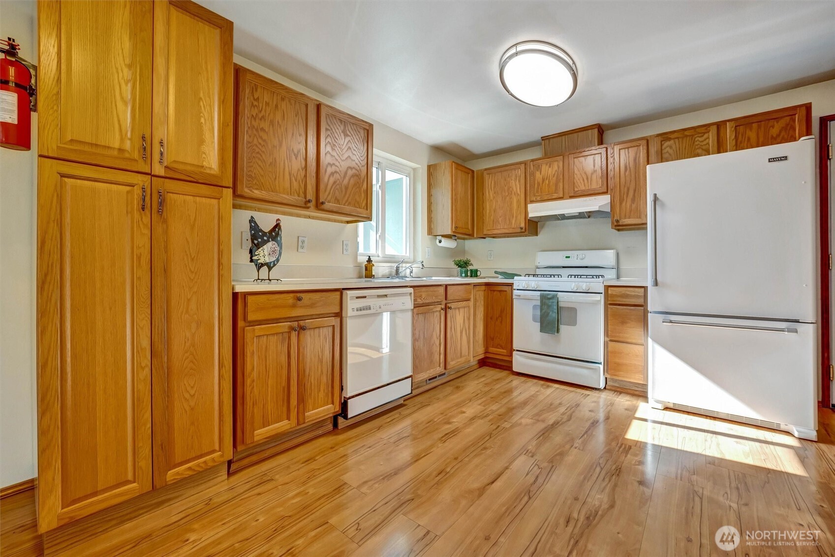 203 N Bogart Avenue Property Photo 9