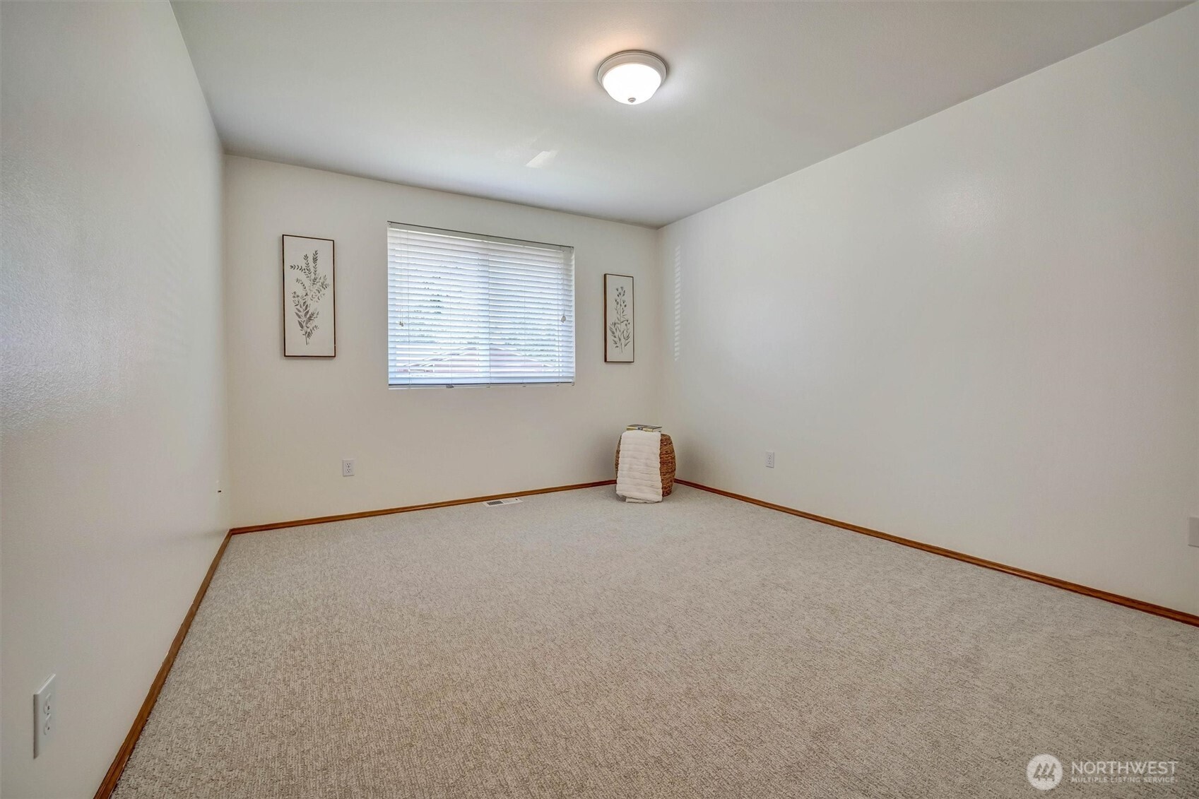 203 N Bogart Avenue Property Photo 25