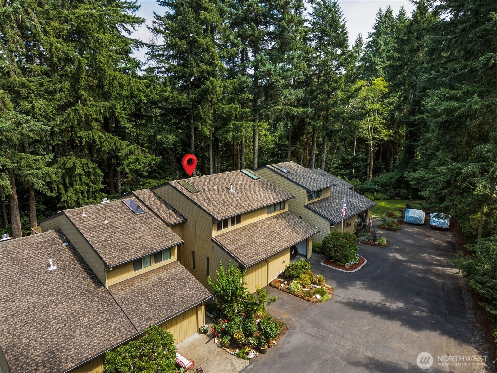 1314 Evergreen Park Drive W Property Photo 32