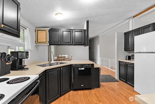 4567 Guemes Way Property Photo 6