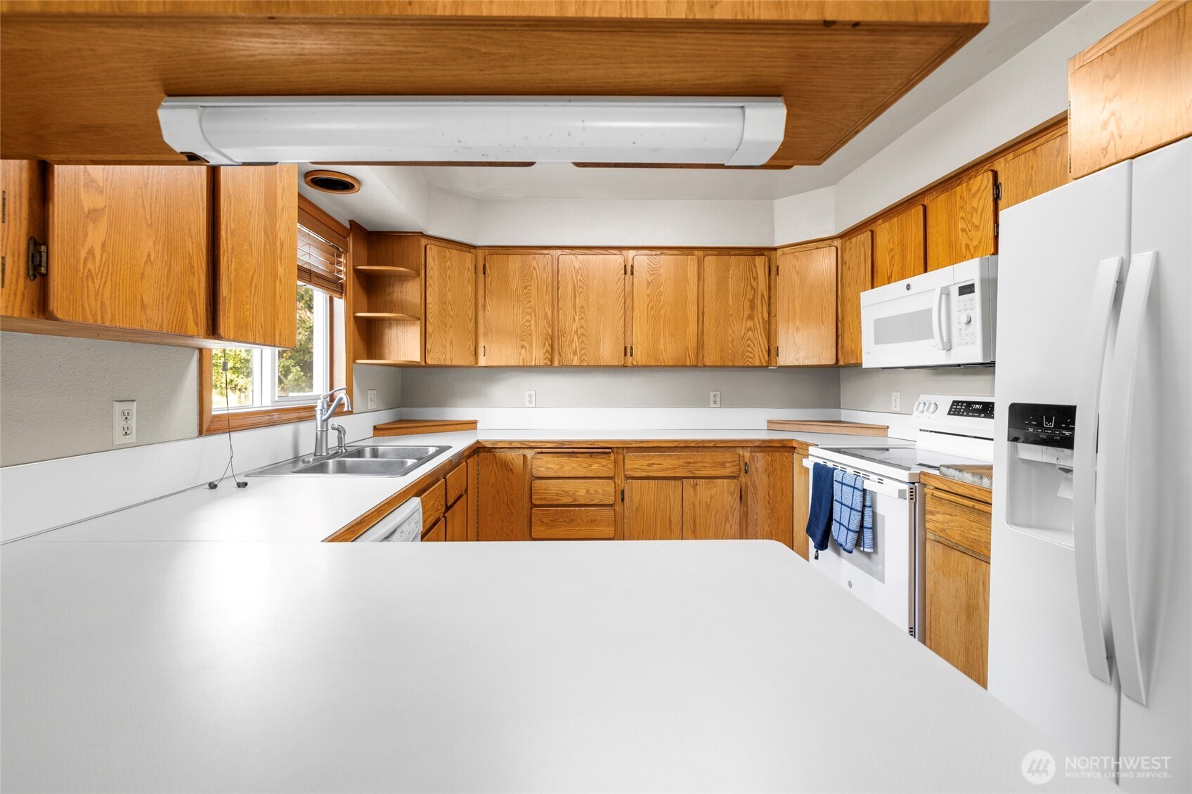 5175 Hannegan Road Property Photo 10