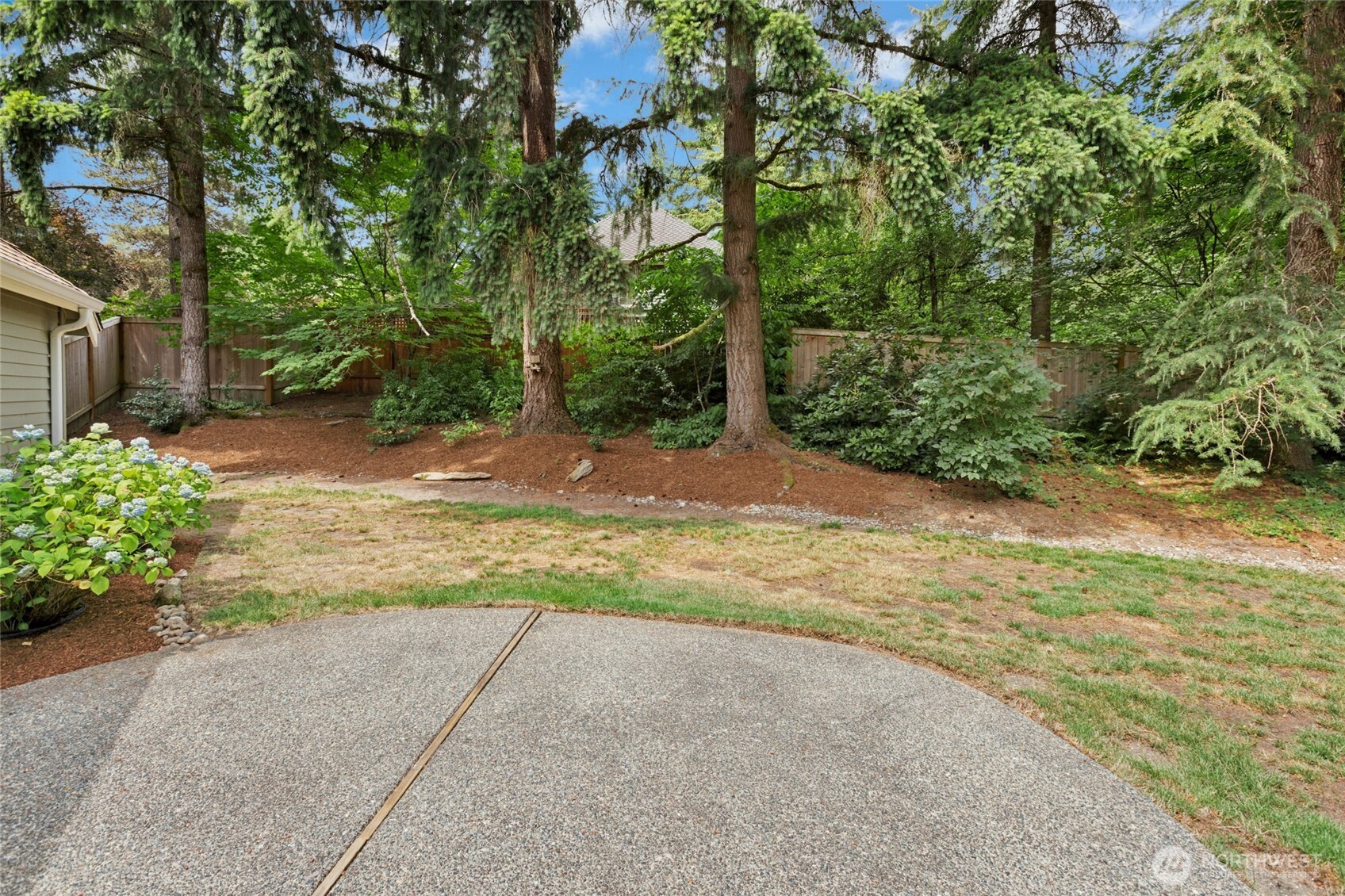 14330 172nd Avenue Property Photo 14
