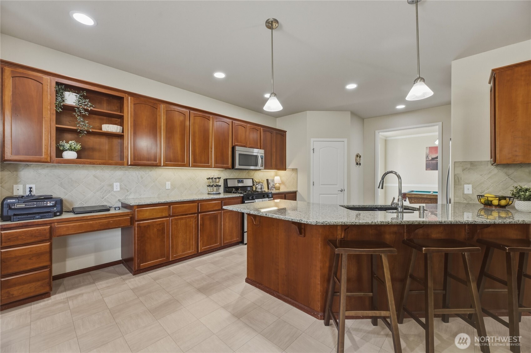 19407 205th Street Property Photo 6