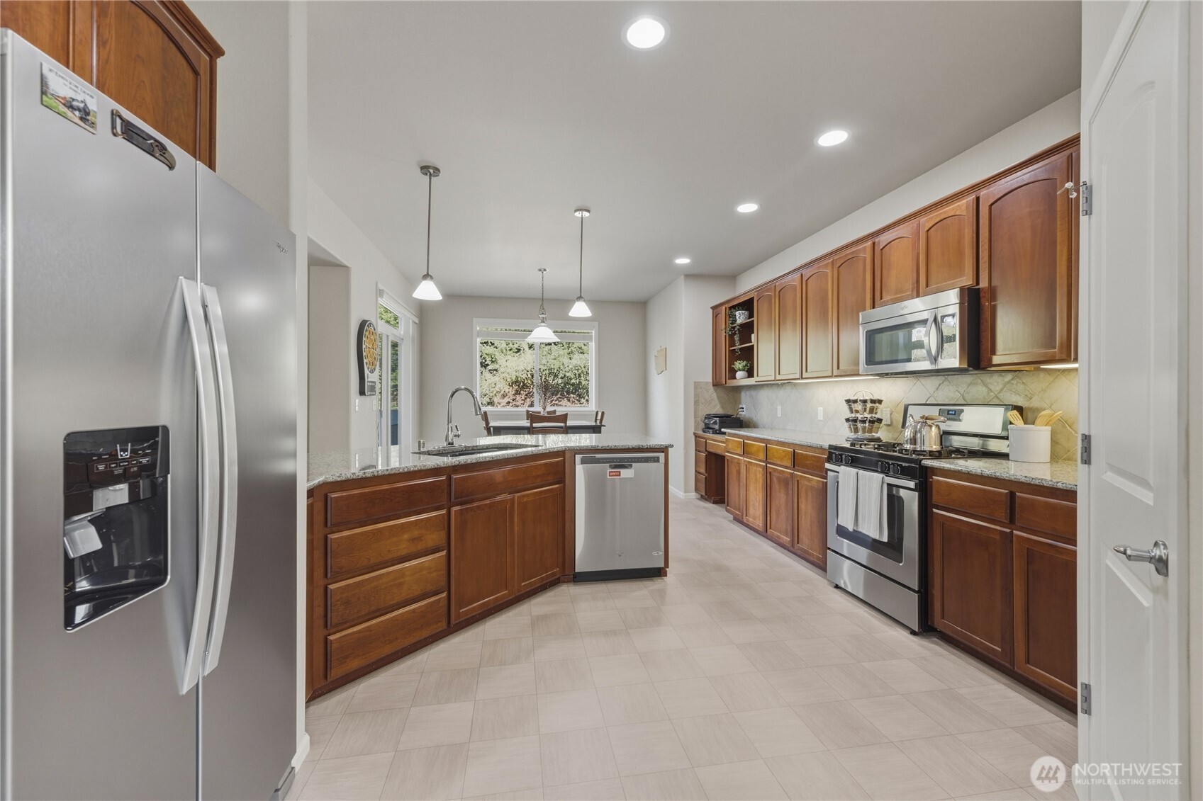 19407 205th Street Property Photo 8