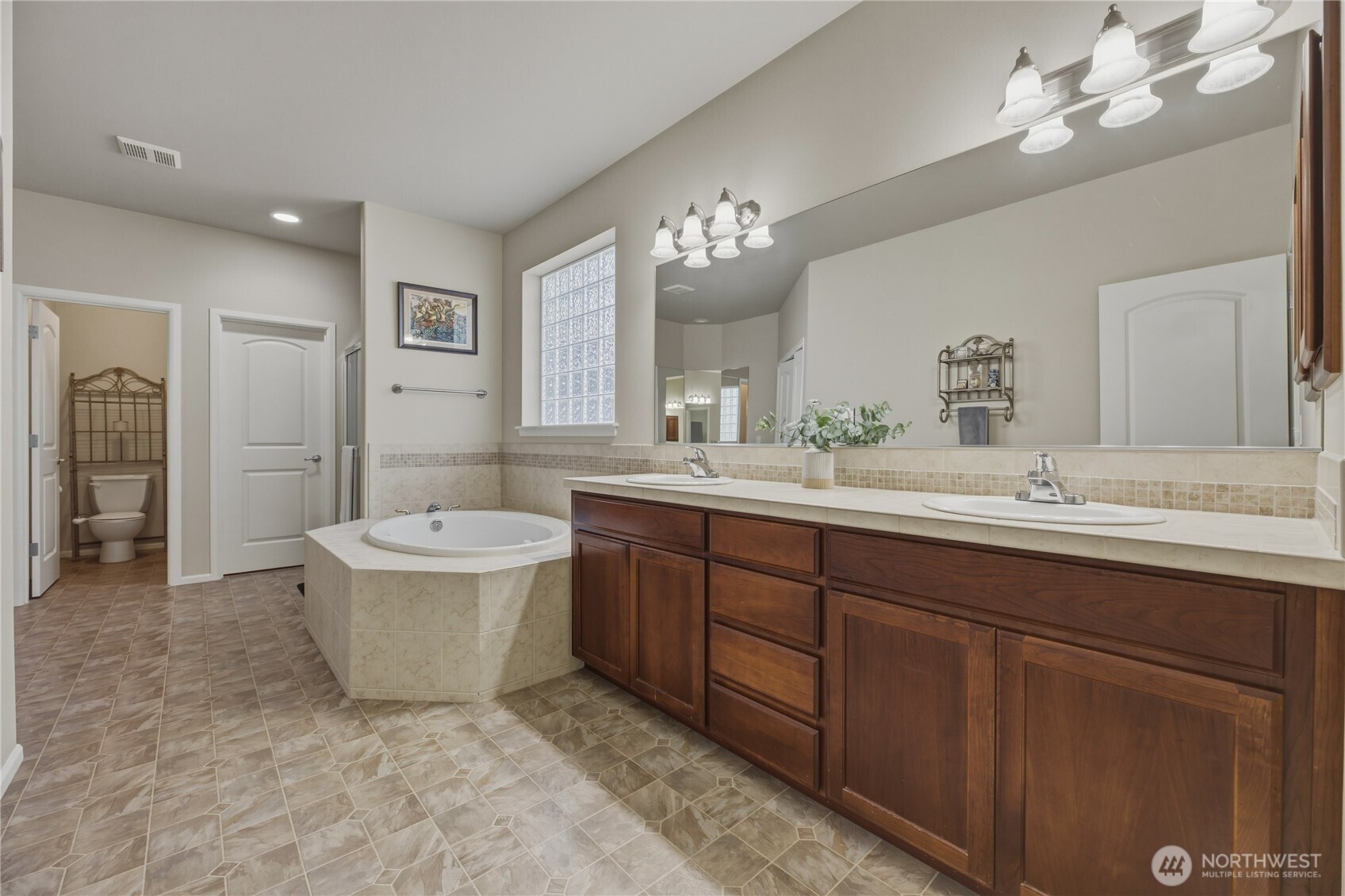 19407 205th Street Property Photo 24