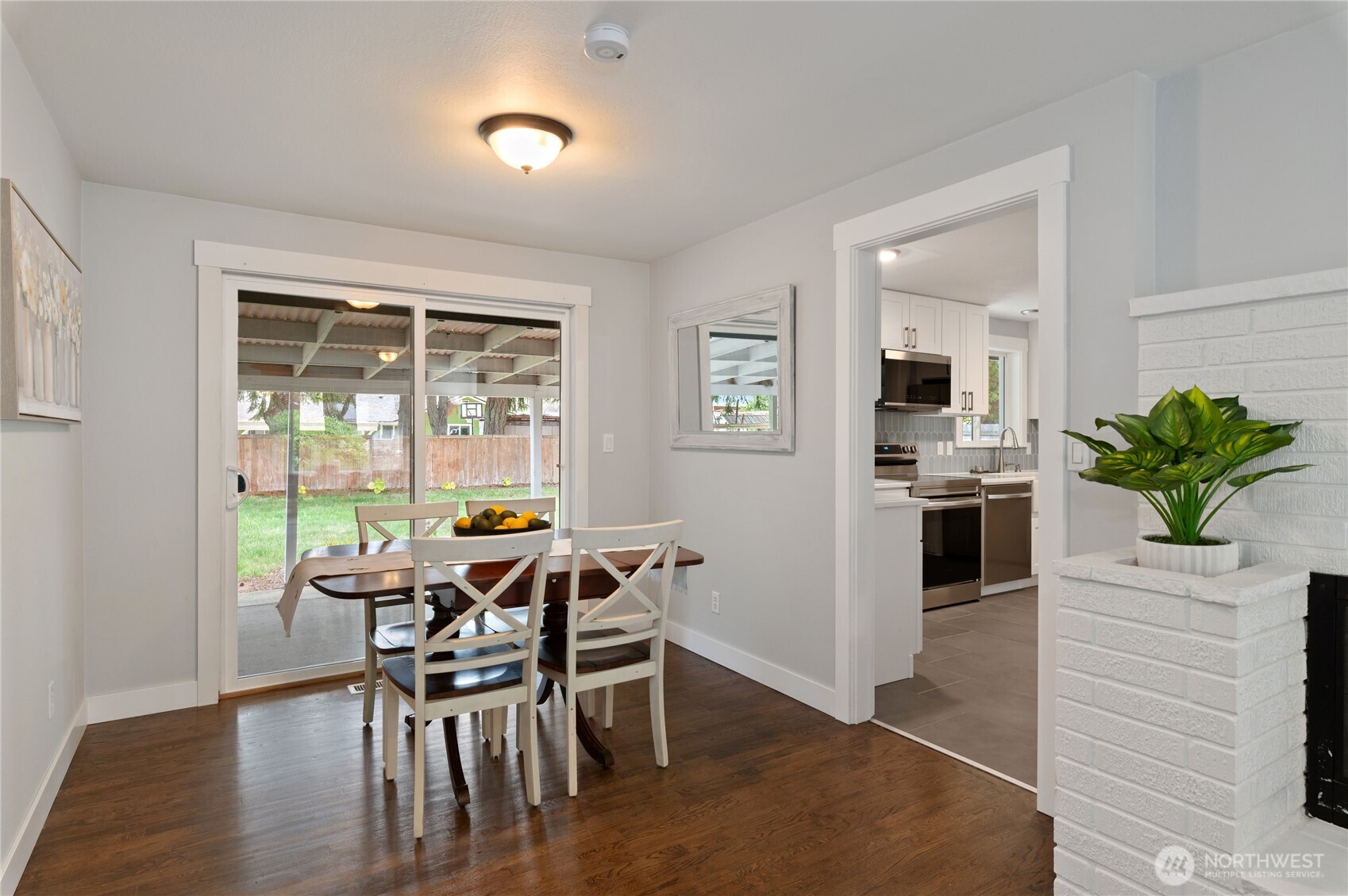 2300 Larch Street No Property Photo 10