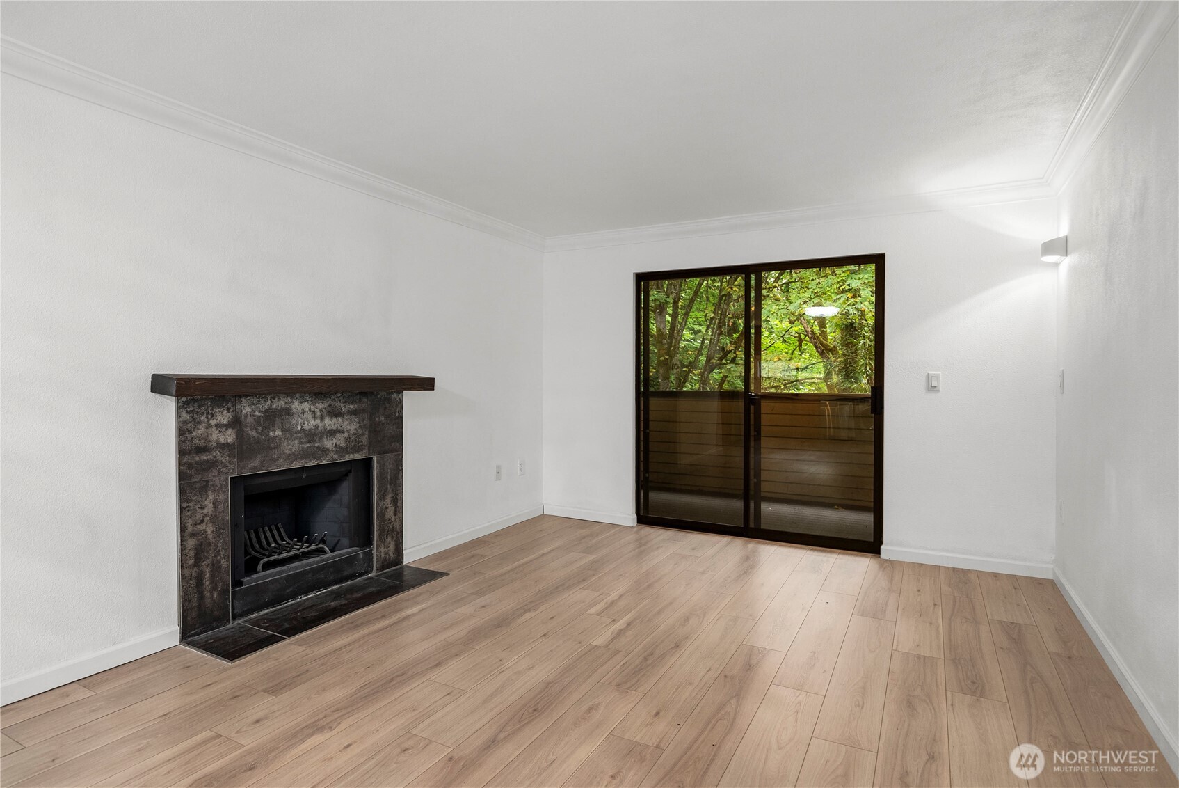 23405 16th Avenue C203 Property Photo 5