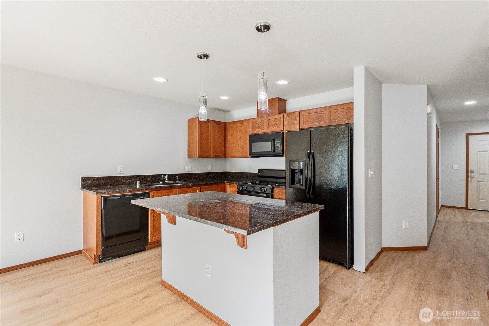 8209 42nd Place Property Photo 13