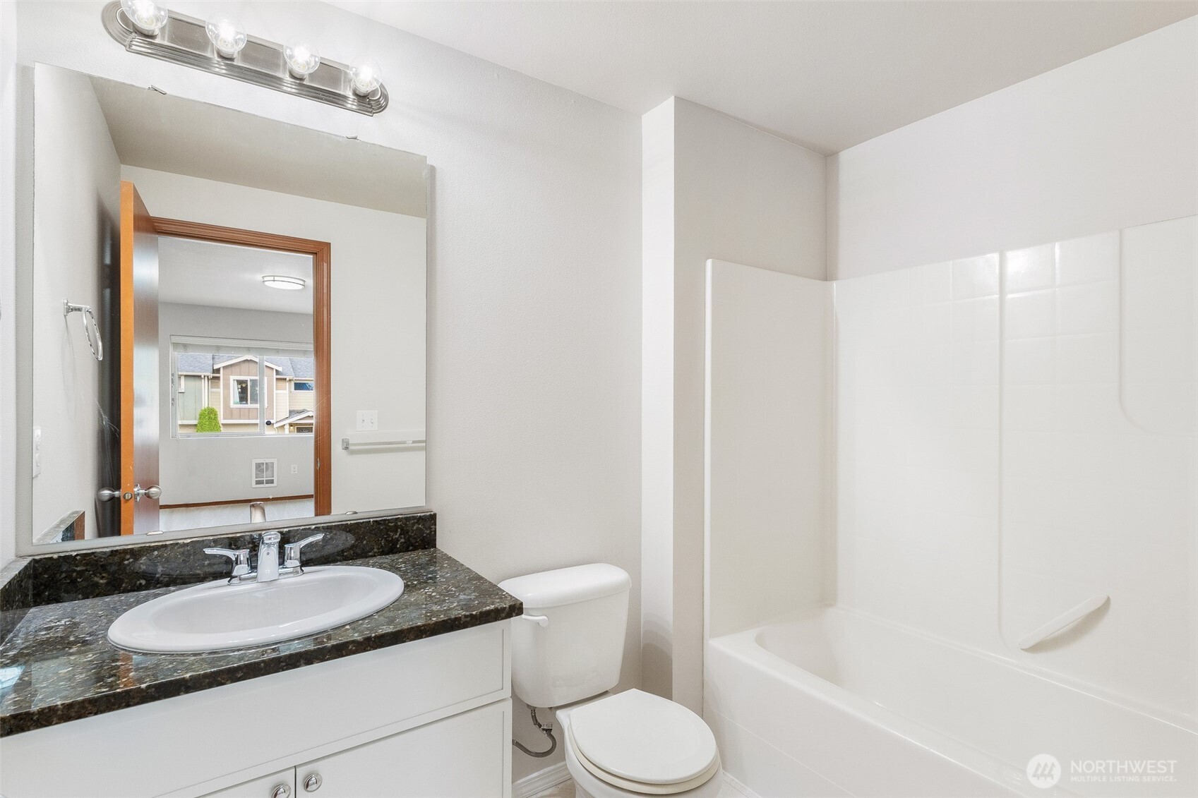 8209 42nd Place Property Photo 18