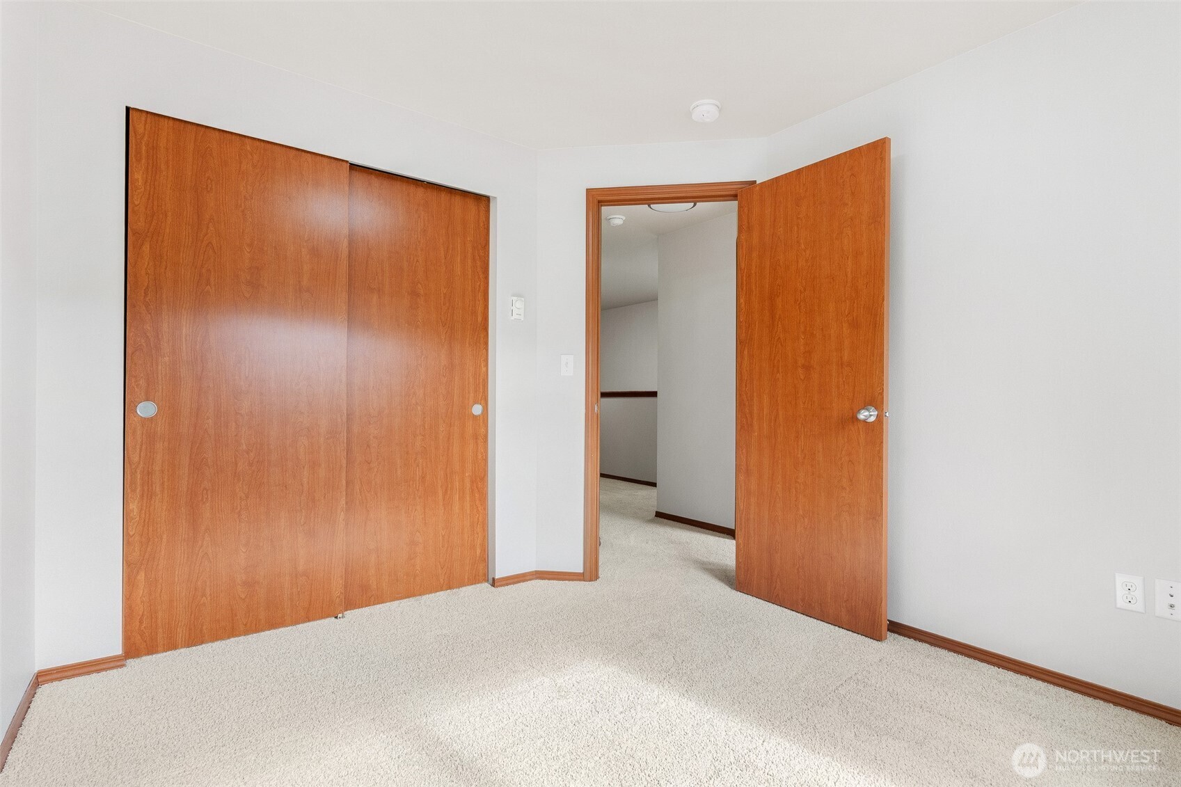 8209 42nd Place Property Photo 23