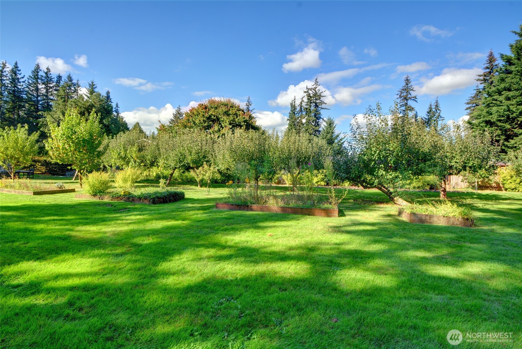 12025 44th Drive Property Photo 8